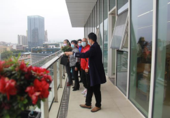 回溯馆史·共话发展——区图书馆组织退休老同志参观新馆611.png