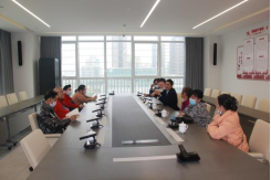 回溯馆史·共话发展——区图书馆组织退休老同志参观新馆617.png