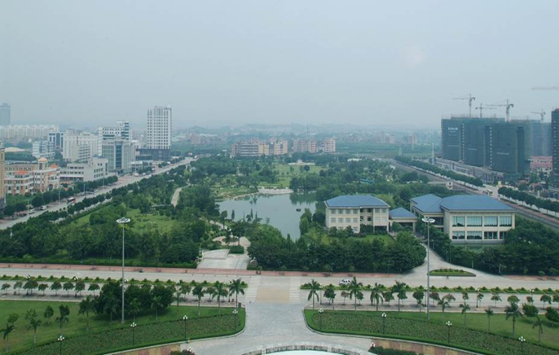 人民公园配图.jpg