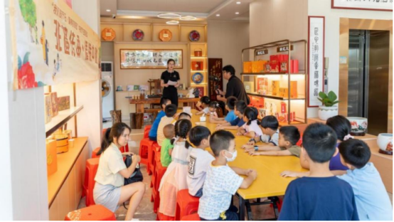 学做广式月饼，品尝非遗美食4.png
