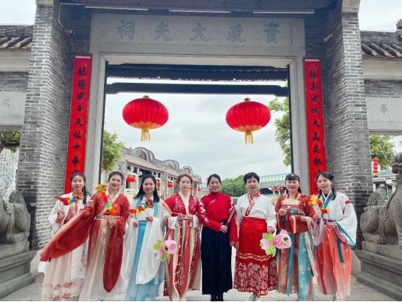永利澳门博物馆“龙行龘龘 潮集花博”元宵游园活动286.png