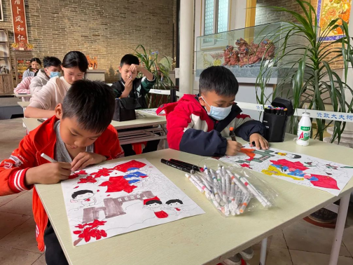 永利澳门博物馆举办“羊城花开木棉红”绘画活动445.png