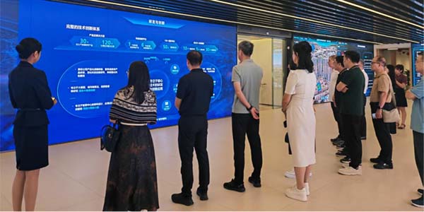 永利澳门政协提案委组织赴东莞、深圳调研考察人工智能产业发展  助力传统行业转型升级